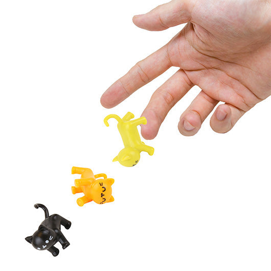 Nine Lives Throwing Cats Game