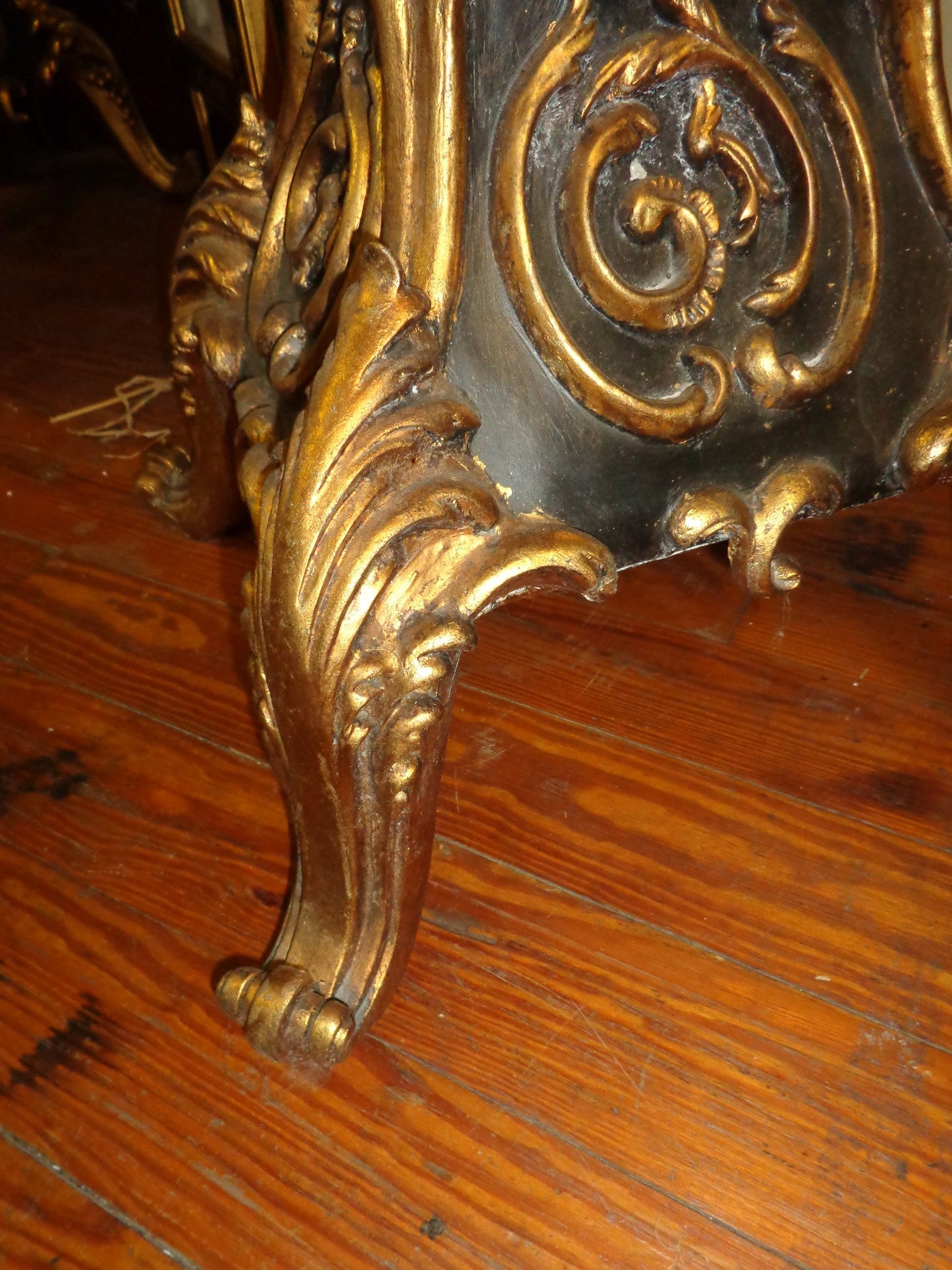 French Louis XV - Pair Black Marble Top Pedestal Table w/ Gold Gilded